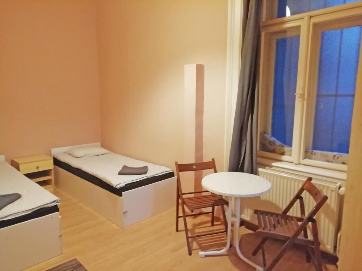 Opera Guesthouse Budapest Exterior photo